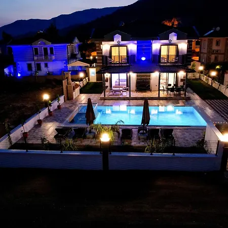 Minel Villa *
