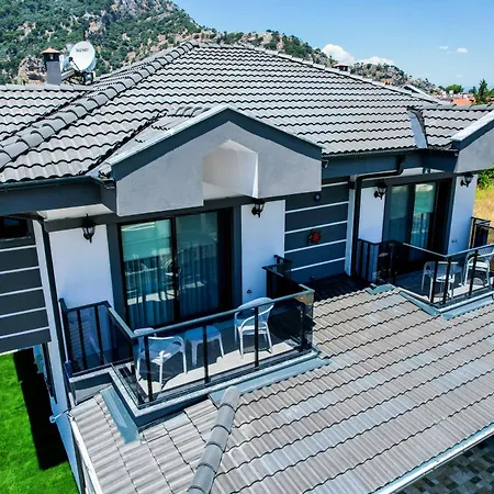 Minel Villa Eksilik